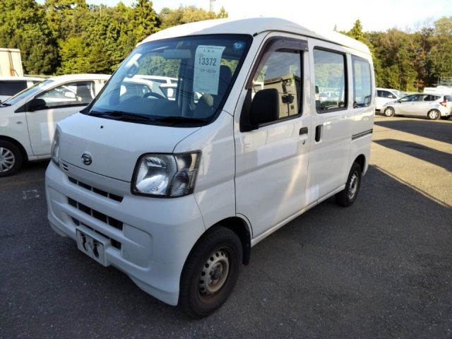 13372 Daihatsu Hijet van S321V 2016 г. (LUM Tokyo Nyusatsu)